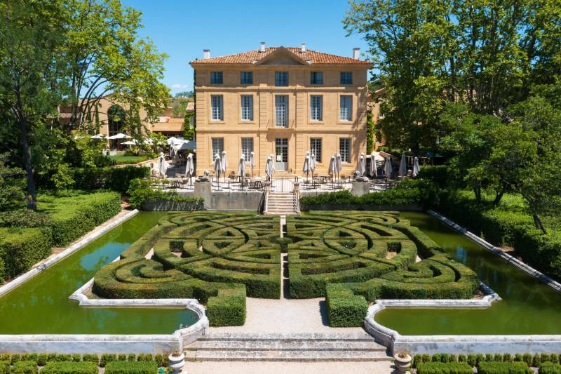 Mariage à Aix-en-Provence : Guide des plus beaux domaines et lieux de réception 2026