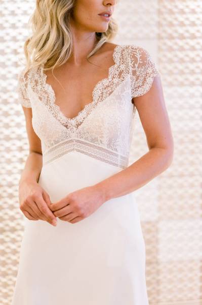 Craquez pour une robe de mariée bohème made in France à Aix en Provence proche de Marseille